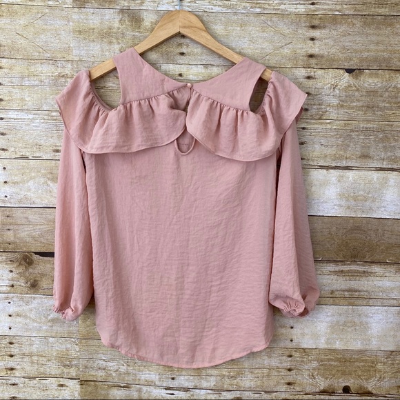 NWT Pleione Pink Off Shoulder Long Sleeve Blouse - Picture 3 of 6